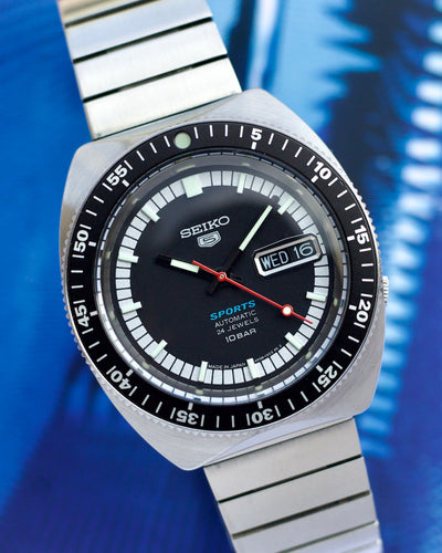 Seiko vintage style steel watch