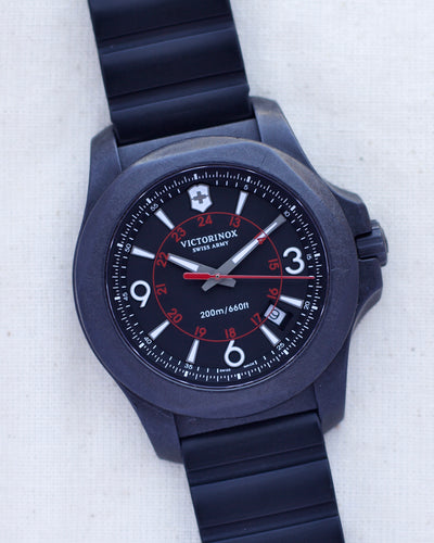 Victorinox all black carbon watch