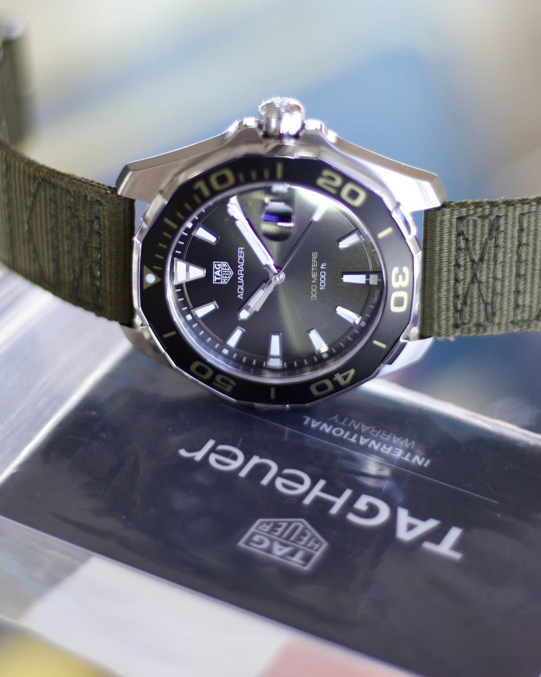 2023 Tag Heuer Aquaracer Khaki Green Quartz WAY101E.FC8222 43mm