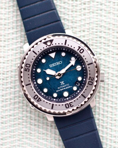 Seiko steel diver watch