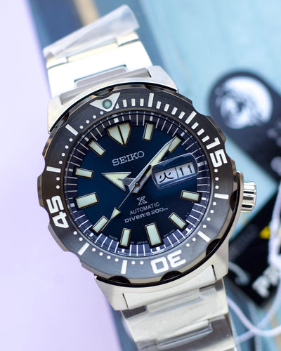 Seiko steel watch with Japanese date window