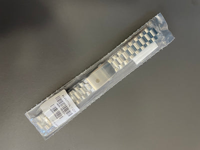 Hamilton titanium bracelet in sealed package