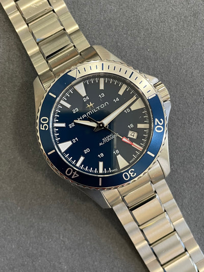 Steel wristwatch on Blue Dial and steel bracelet