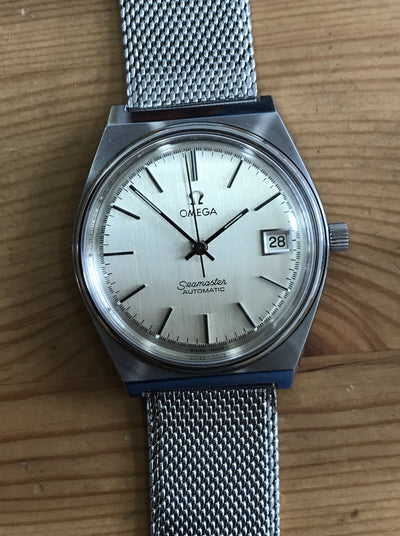 Steel Wrist watch with silver dial and steel bracelet