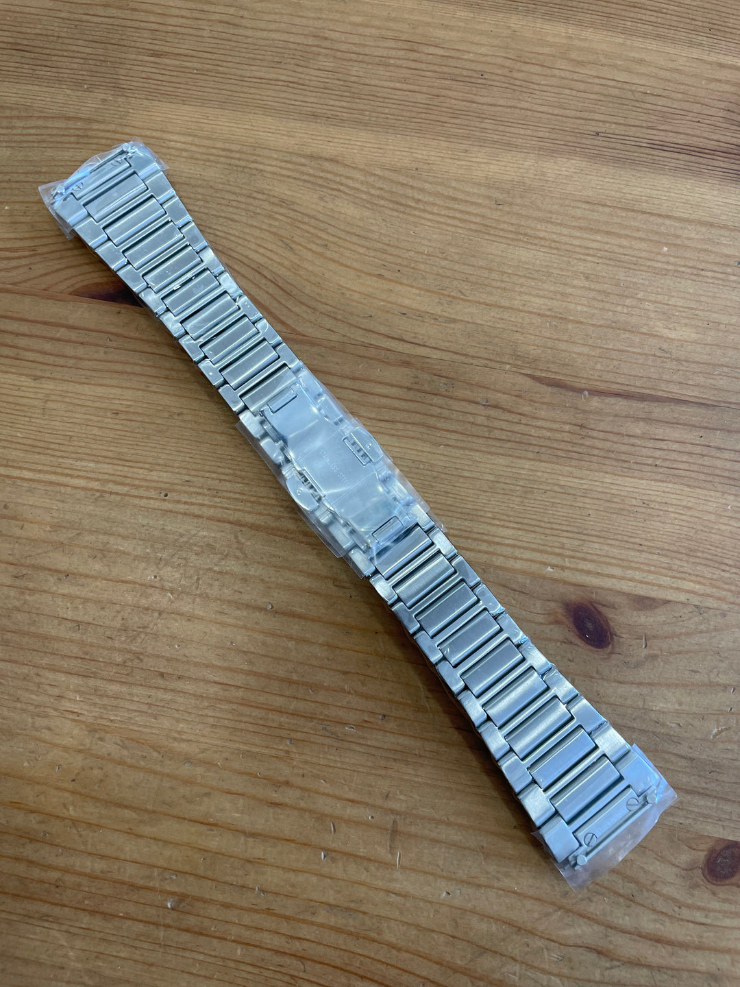 FREDERIQUE CONSTANT HIGHLIFE Steel Bracelet FCB-4H3L-6 – Mimo's JW