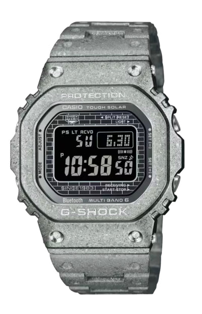 steel crystalized wristwatch 