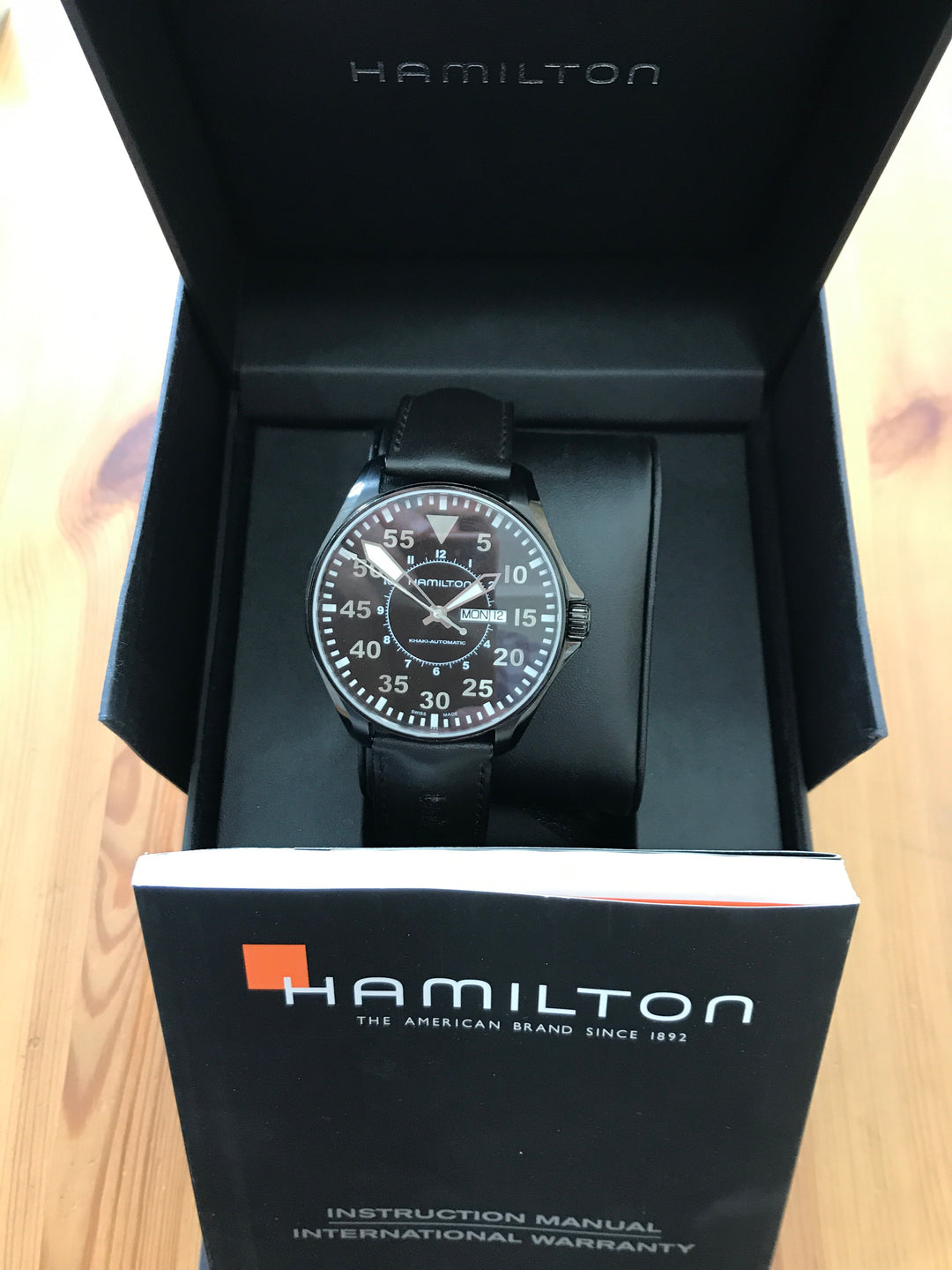 2013 Hamilton Khaki Aviation Pilot Day Date Auto H64785835 2013 Hamilton Khaki Aviation Pilot Day Date Auto H64785835